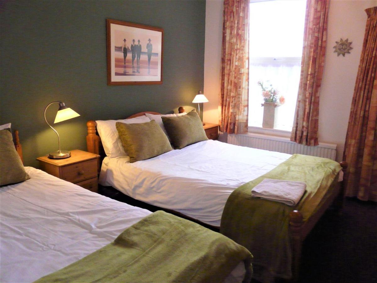 Midship - Marina Holiday Apartments Bridlington Extérieur photo